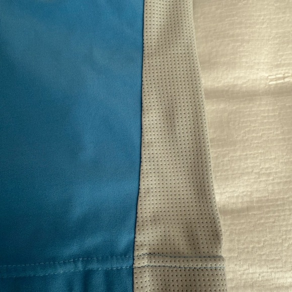 Nike activewear crop top sized large size smalll colorblock - Picture 11 of 11